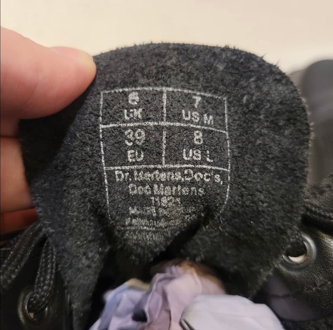 닥터마틴 11821 8홀 부츠 250 상품이미지7