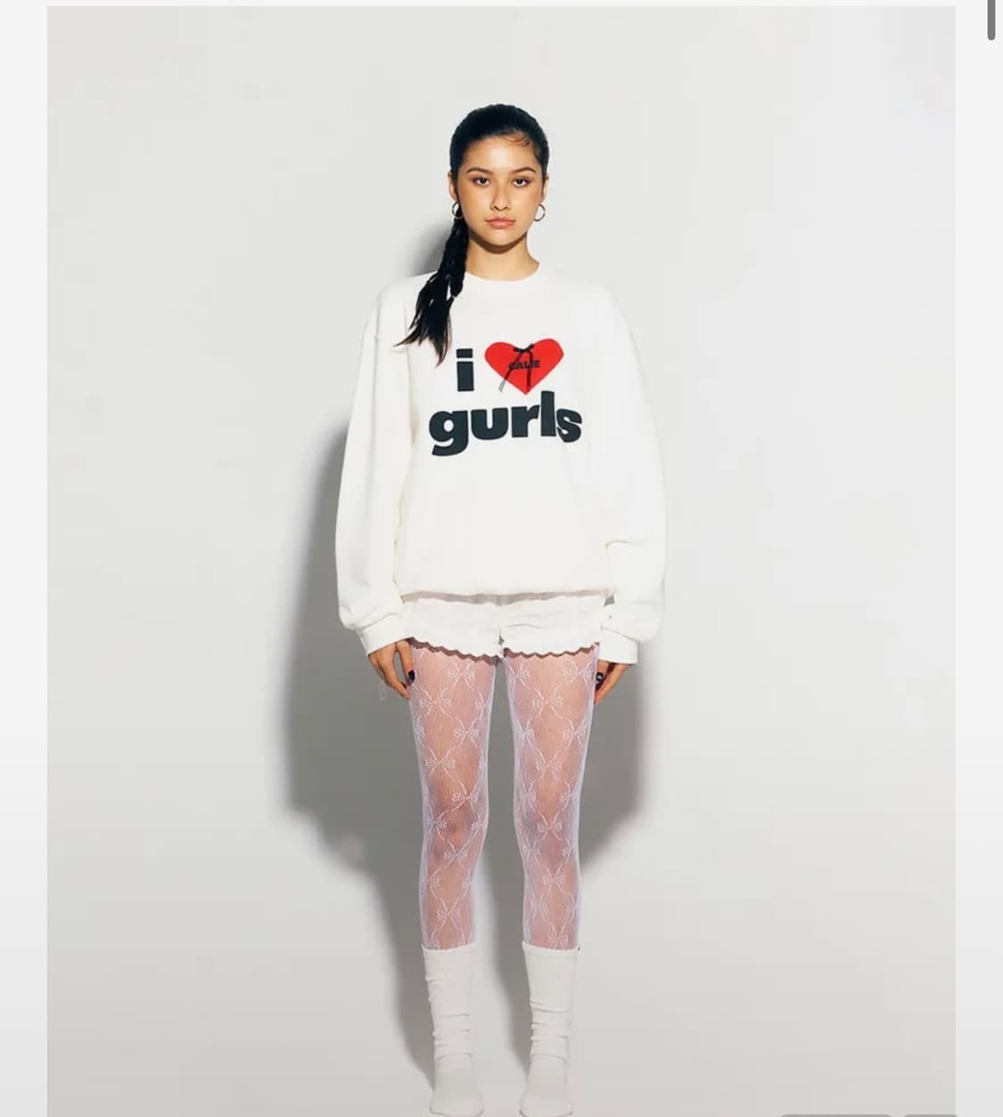 에즈이프 캘리 맨투맨 화이트  상품이미지1