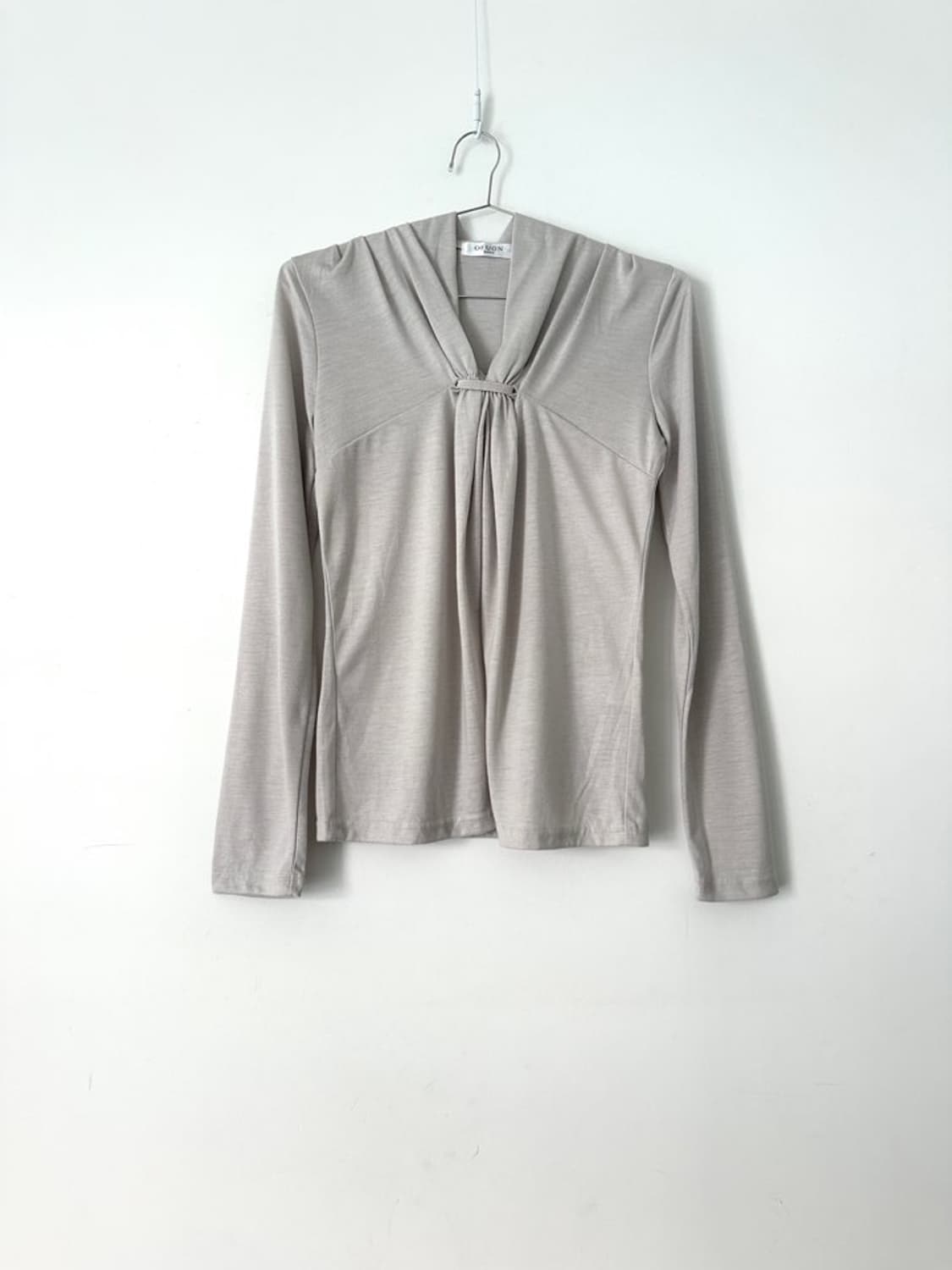 Front drape sleeveless top / beige gray 상품이미지1