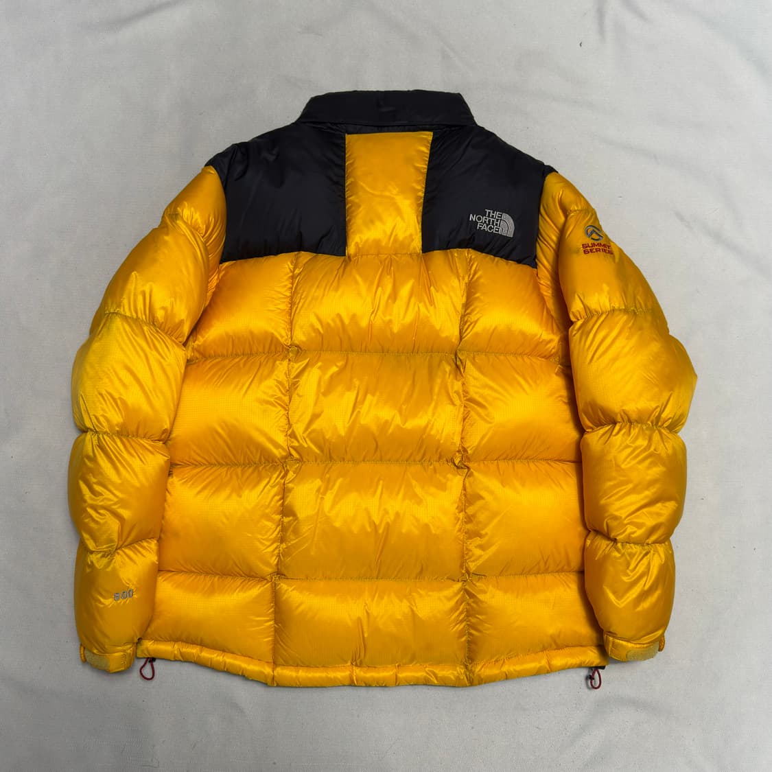 100 노스페이스 써밋시리즈 800 구스다운 옐로우 패딩  상품이미지3