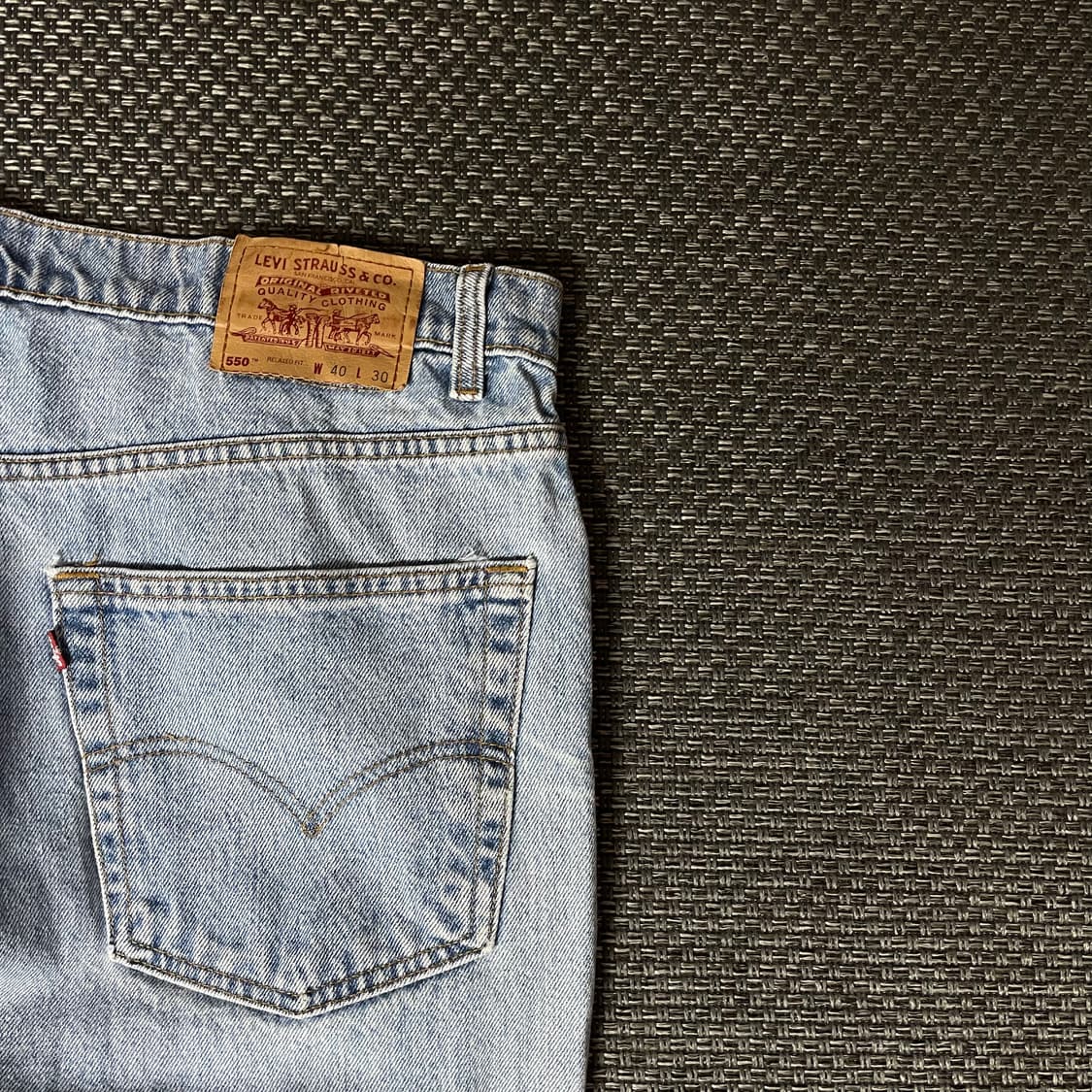(40) 리바이스 550 40X30 릴렉스드핏 연청 데님 팬츠 상품이미지5