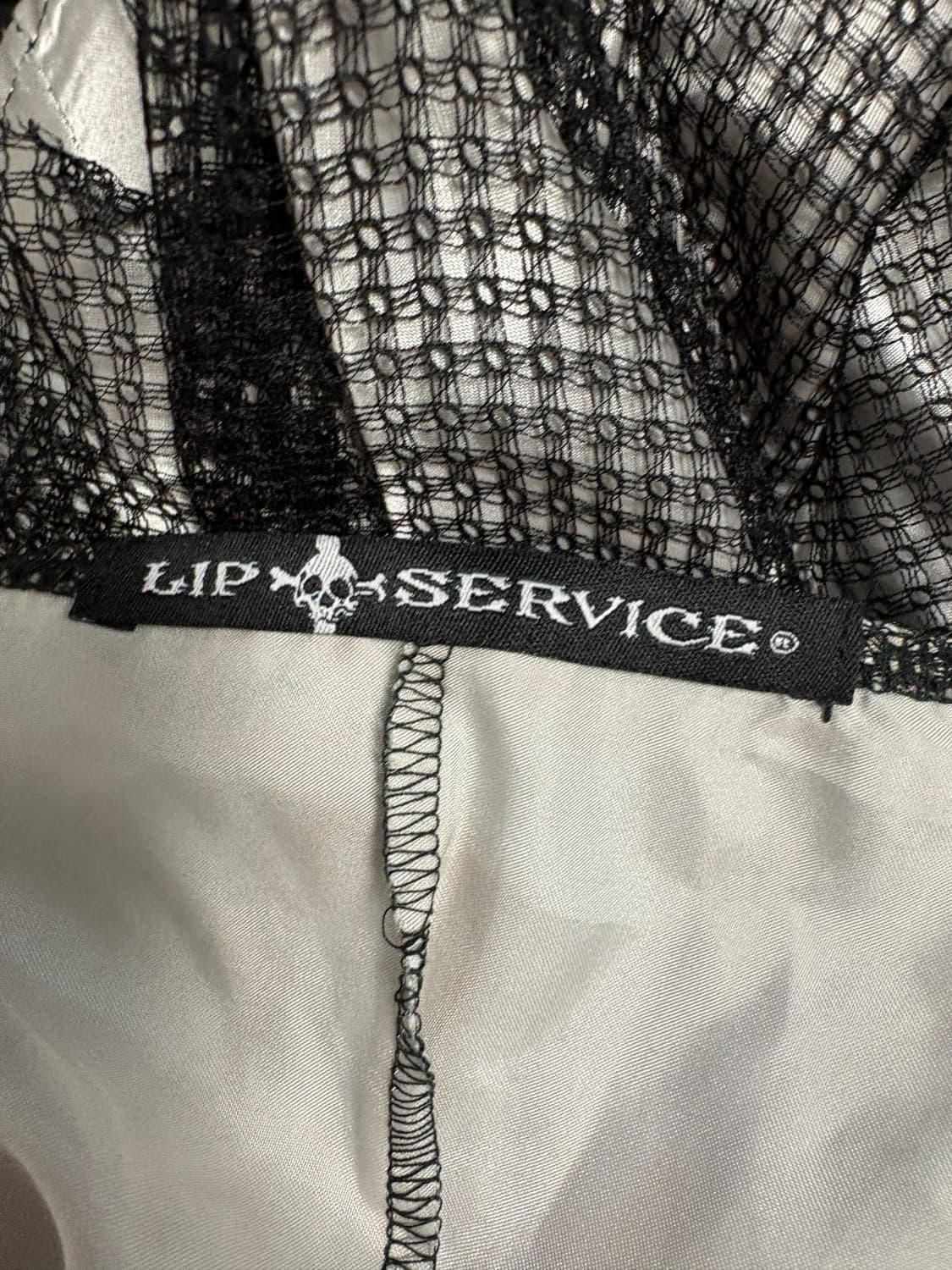 lip service 펑크 그물 나시 상품이미지2
