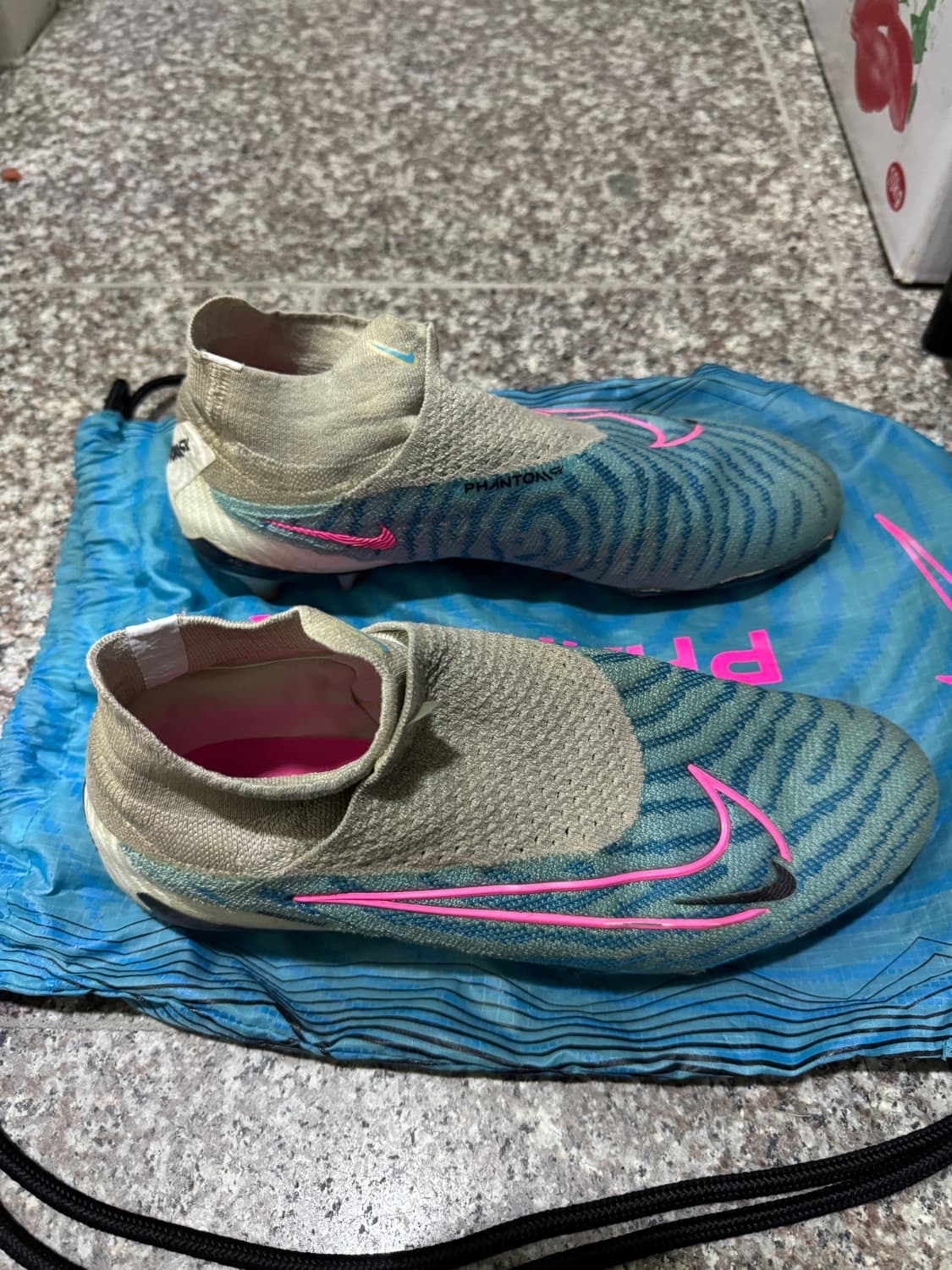 나이키 팬텀비전 GX 엘리트 다이나믹 핏 FG 270 상품이미지4