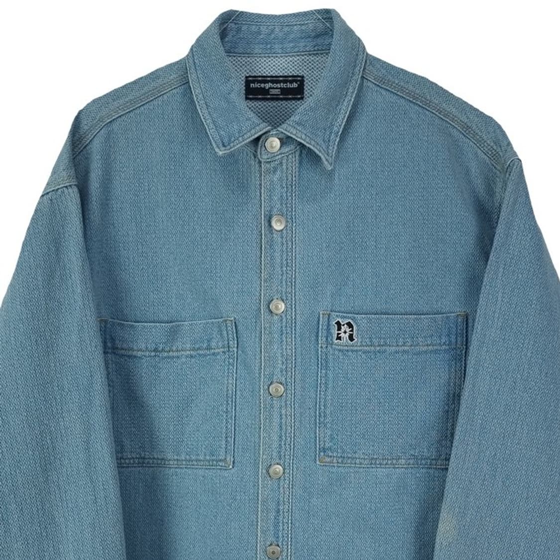 [나이스고스트클럽] 오버사이즈 자수 데님 셔츠 M18682 상품이미지4