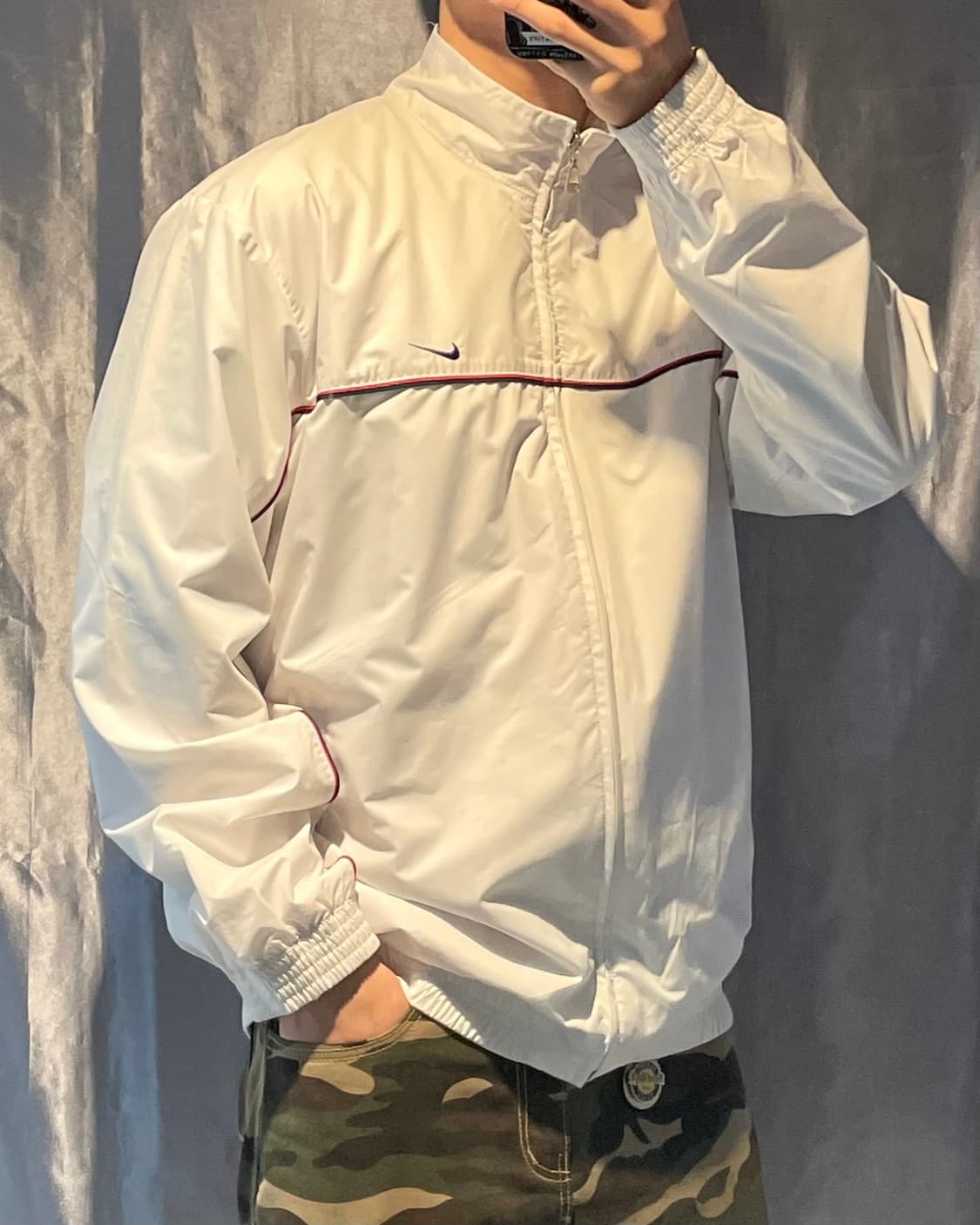 L 나이키 스우시 라인 화이트 바람막이 상품이미지1