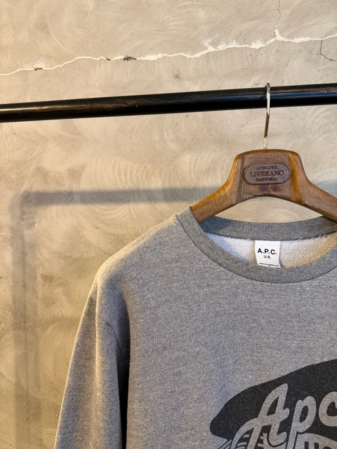 아페쎄 그래픽 맨투맨 100 상품이미지2