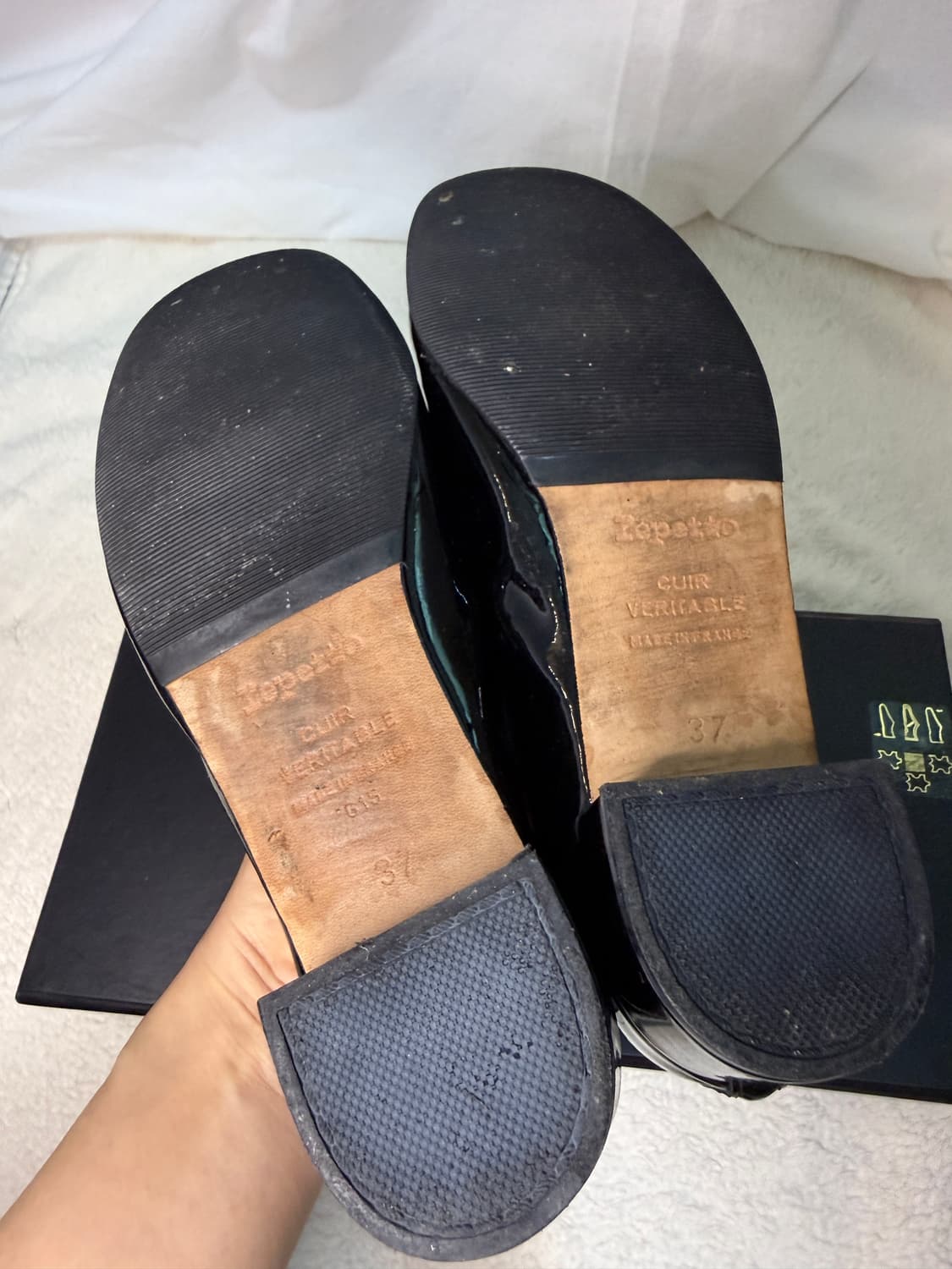 레페토 까미유 블랙유광 37사이즈 상품이미지5