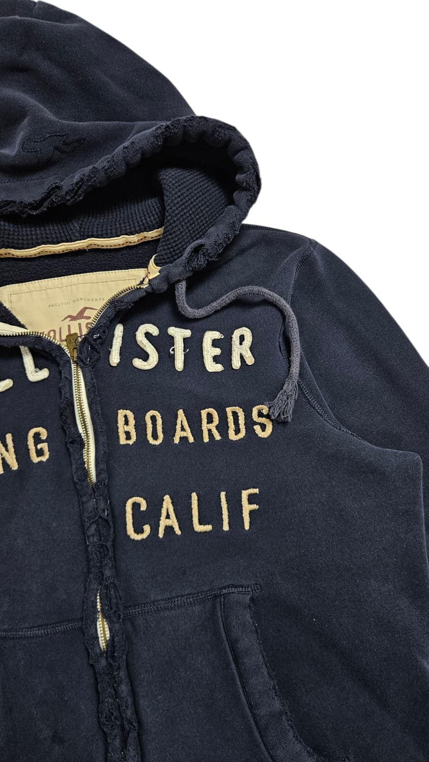 홀리스터 자수 로고 후드집업 상품이미지4