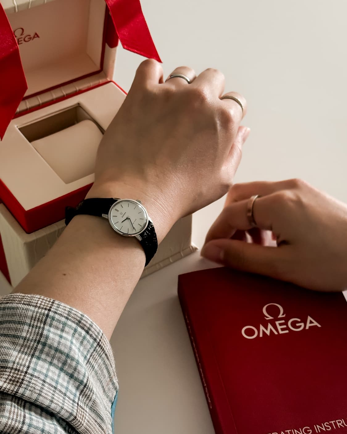 오메가 블루 그레이 다이얼 수동 시계 상품이미지5