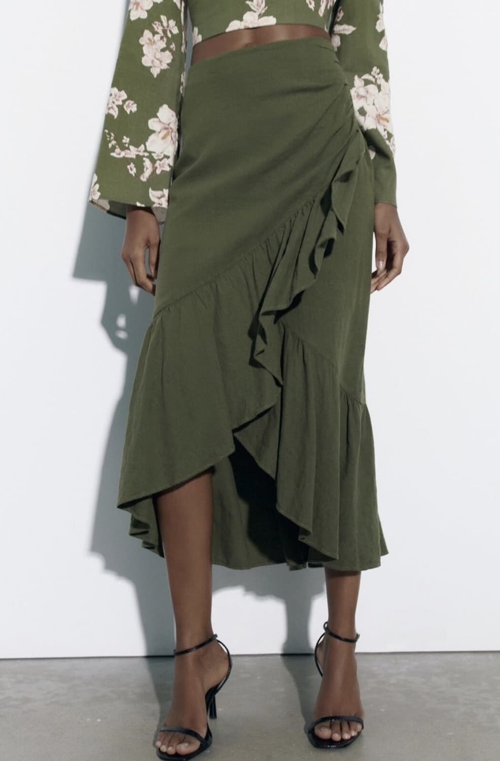 ZARA 자라 리넨 러플 미디 스커트 카키 상품이미지3