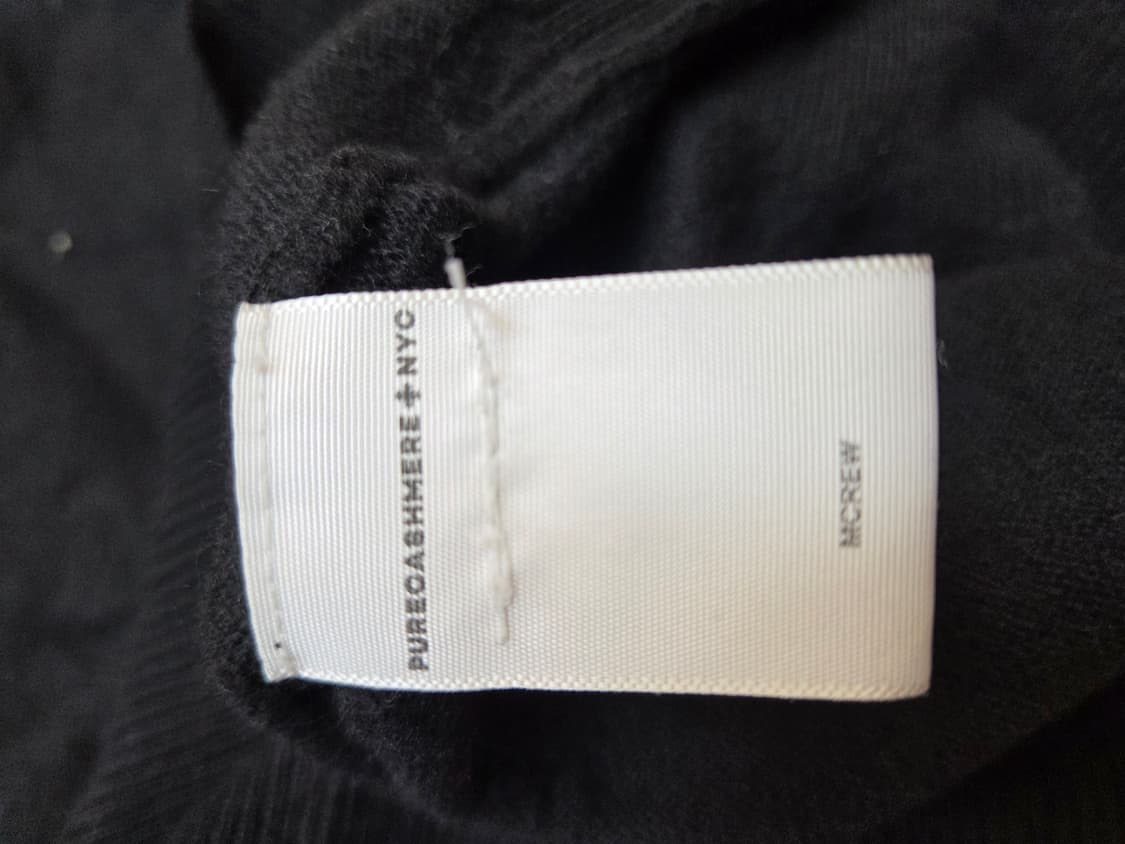 PURECASHMERE NYC 검정색 니트, L사이즈입니다. 팔 부분에  상품이미지5