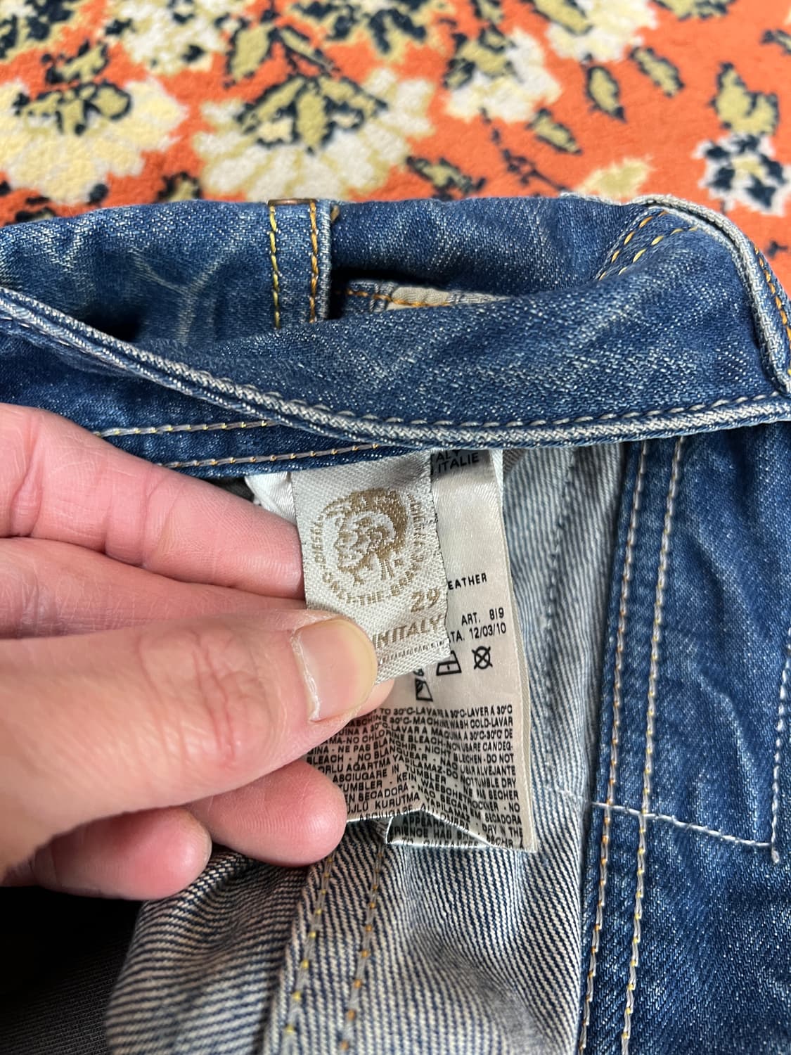 [29-30] 디젤 자티니 부츠컷 플레어 데님 팬츠 상품이미지5