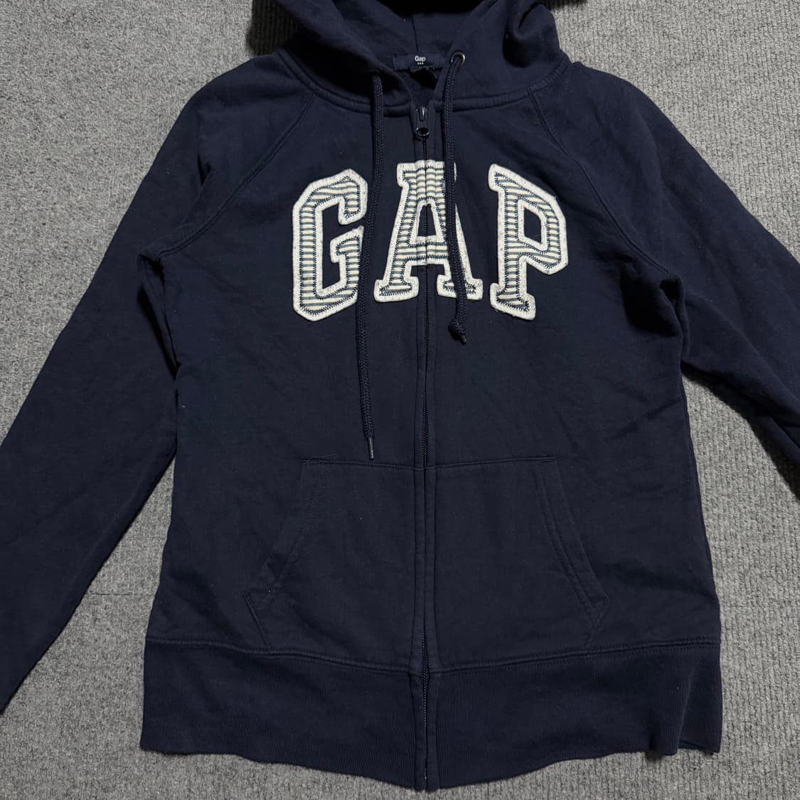 갭 스트라이프 네이비 후드집업 xs 상품이미지2