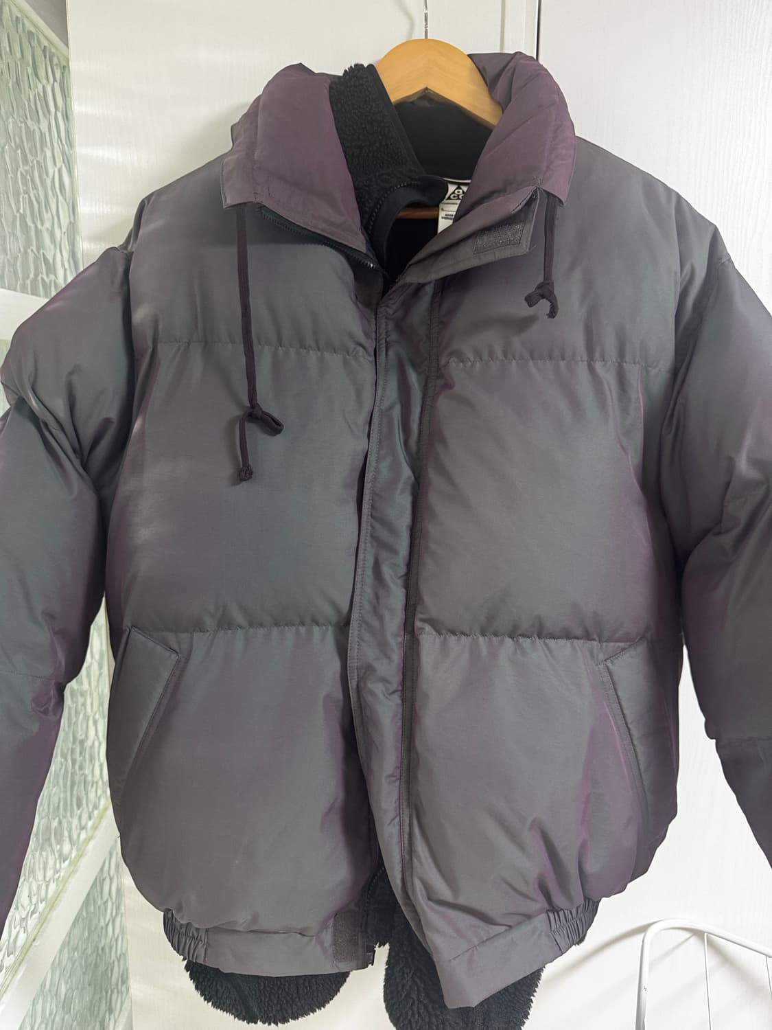 피어오브갓 에센셜 푸퍼 자켓 이리디센트 L 패딩 상품이미지3