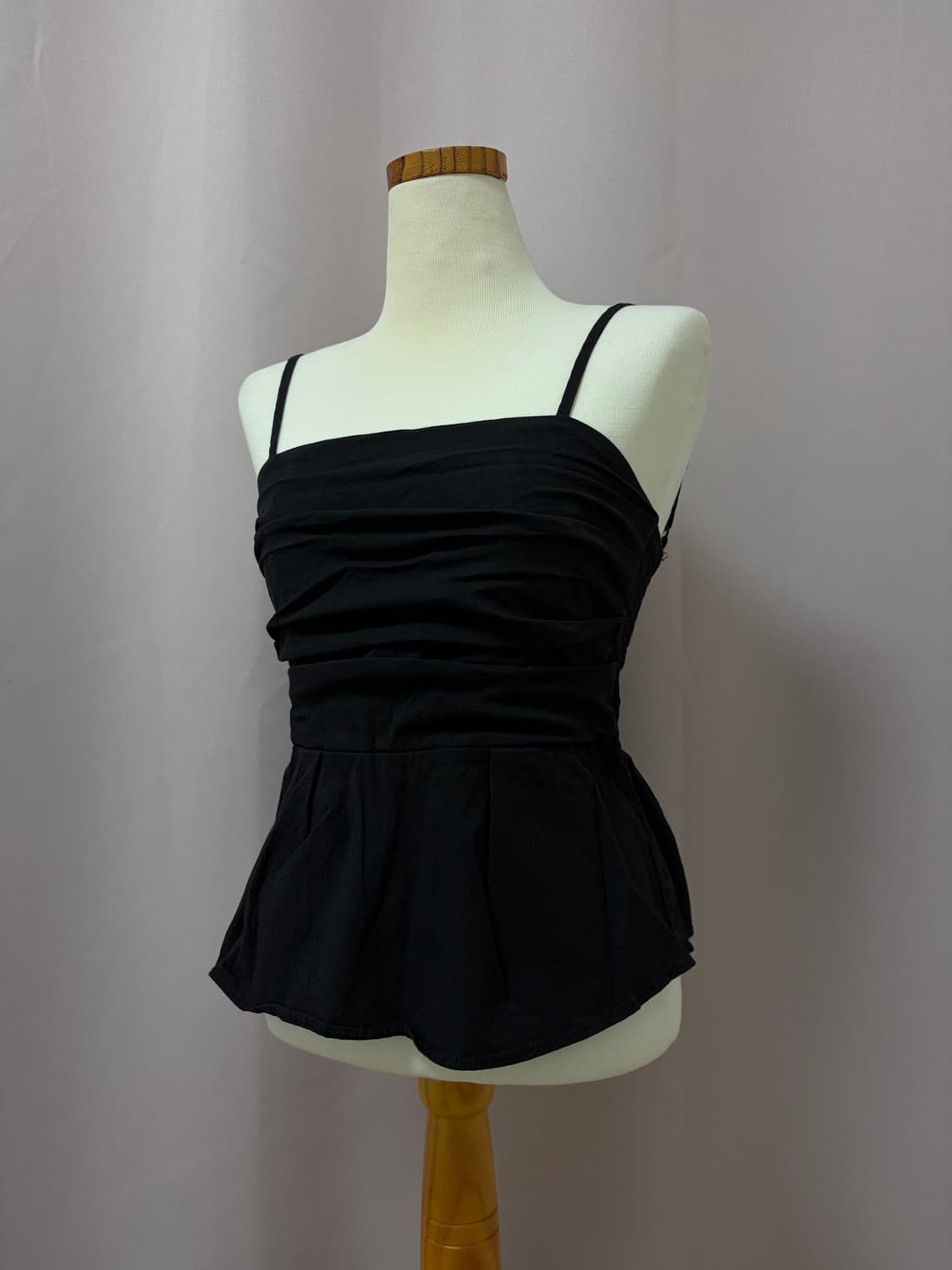 블랙 페미닌러블리 나시 상품이미지1