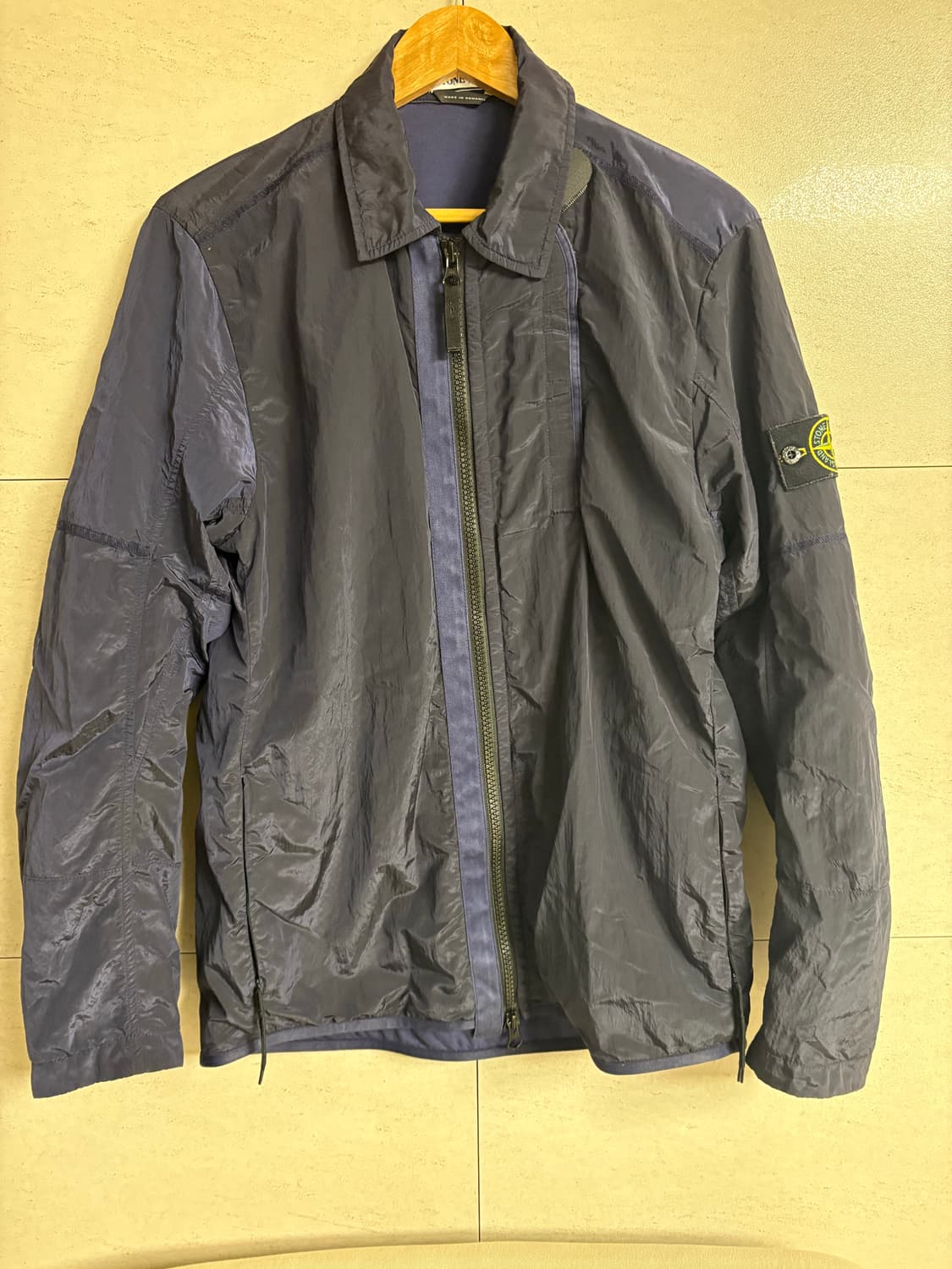 스톤아일랜드 나일론 오버셔츠 상품이미지1