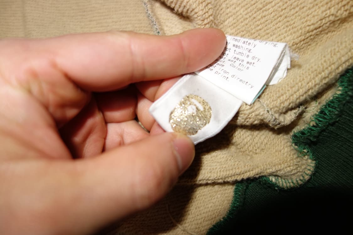 베이프 00s OG 카모 바시티 자켓 상품이미지8