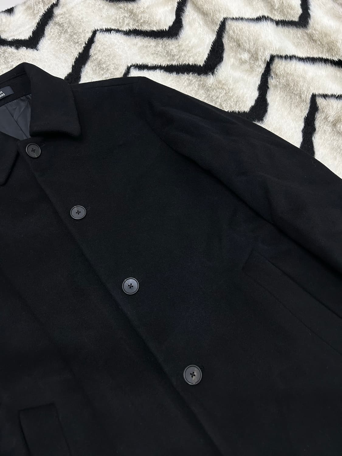 [L]무신사스탠다드 캐시미어 블렌드오버핏 맥 코트/블랙 상품이미지1