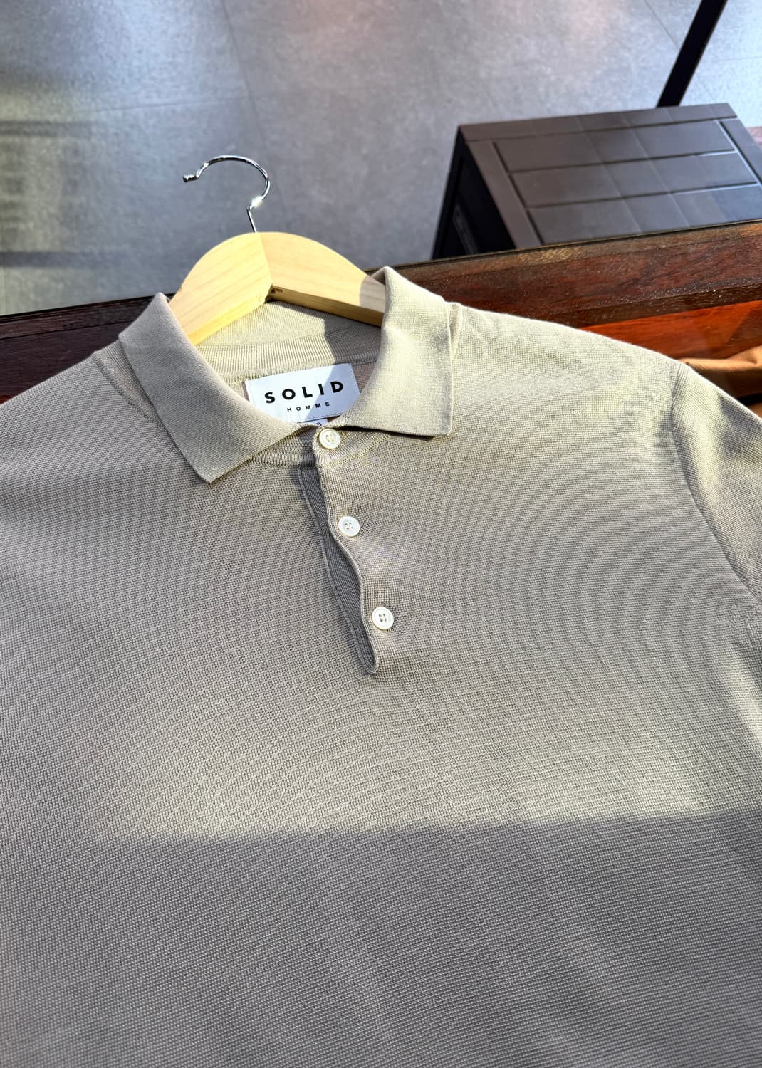 100/ 솔리드옴므 20SS 실크 니트 반팔 상품이미지8