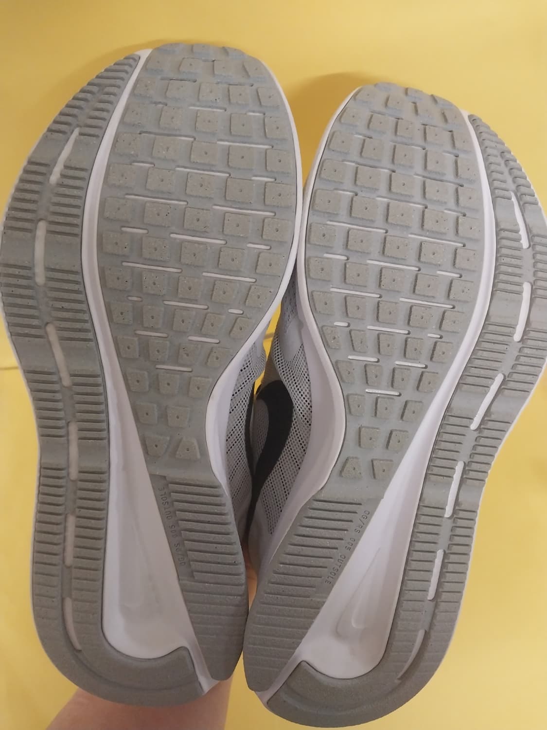 남성 나이키 런 스위프트3 런닝화, 운동화 (270) 상품이미지8