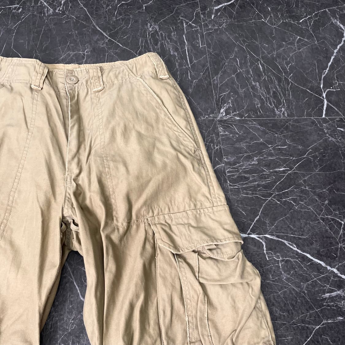 멀티포켓 조거 스트링 와이드 카고 팬츠 상품이미지7