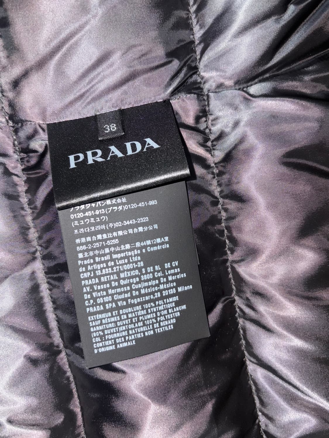 프라다 폭스퍼 구스다운 여자 패딩  상품이미지3