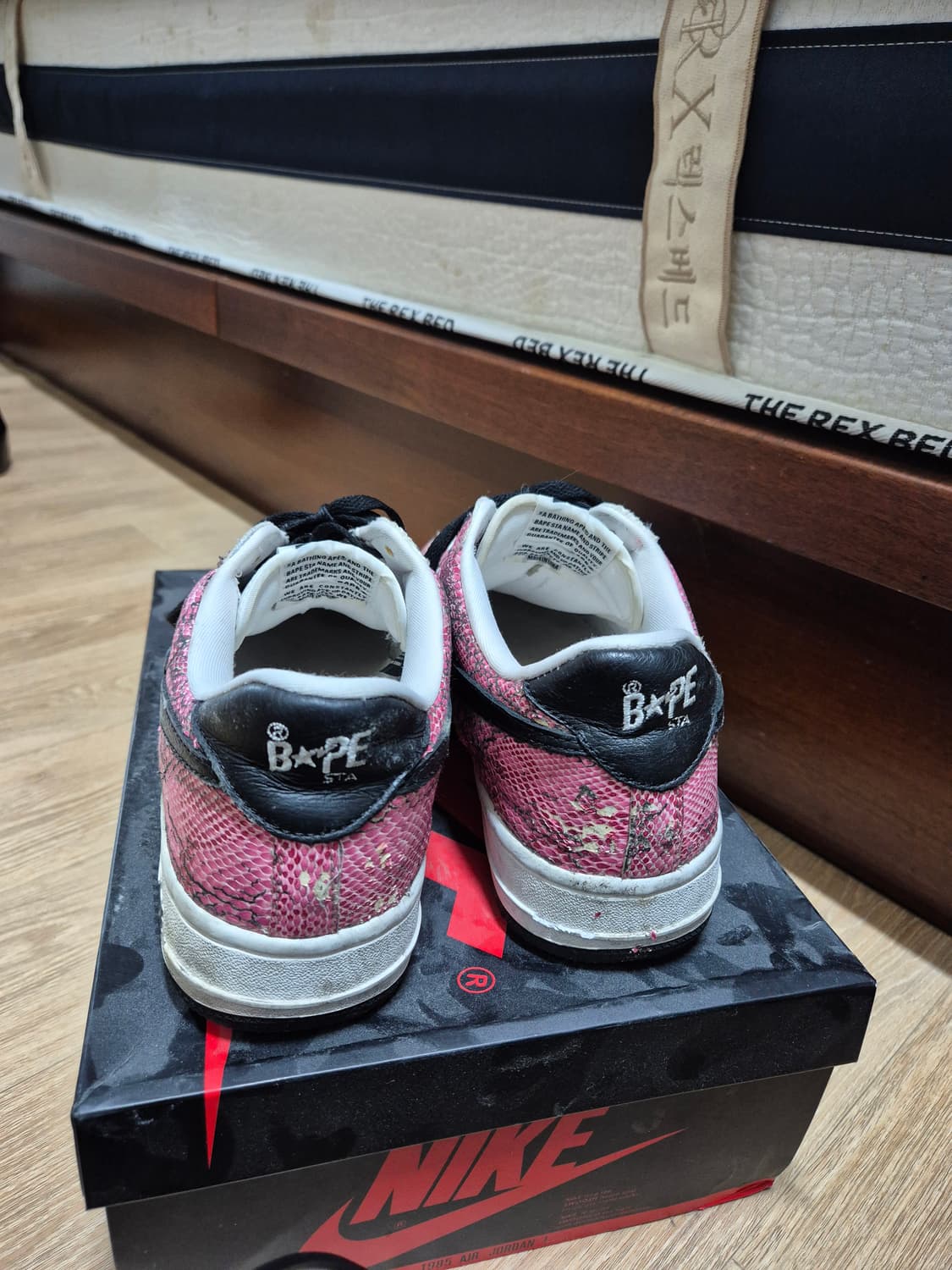 [275] 베이프스타 베이프 에어포스 핑크 뱀피 검핑 상품이미지3