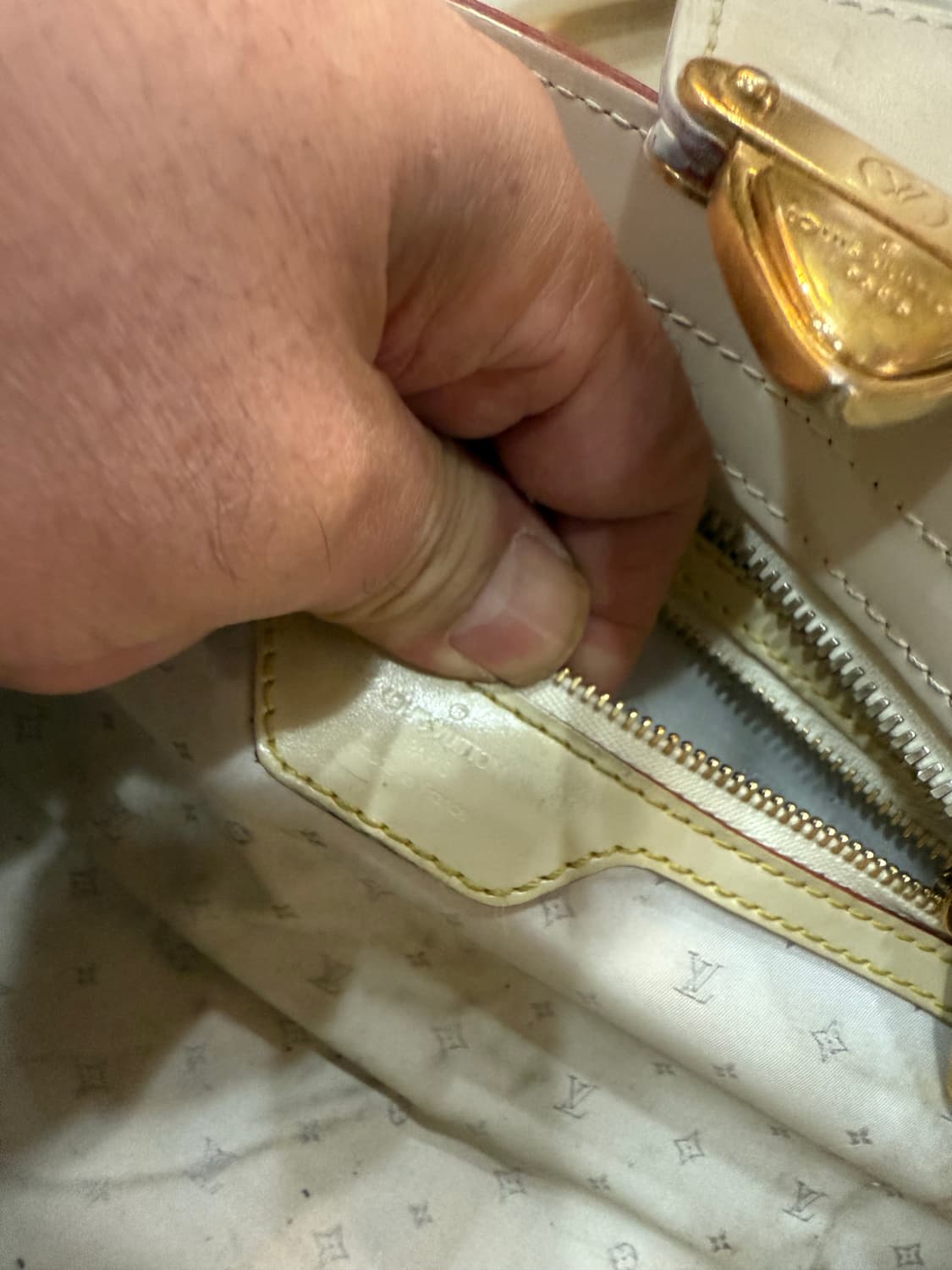 정품 루이비통 수할리 레파누이 PM 팝니다 상품이미지8