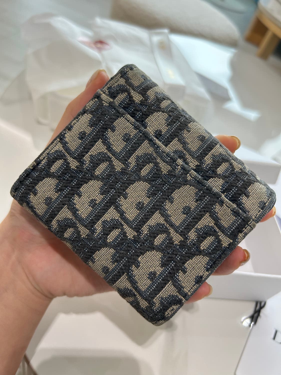 <Dior 공홈 구매/풀박스> 디올 Saddle Lotus 오블리크 반지 상품이미지3