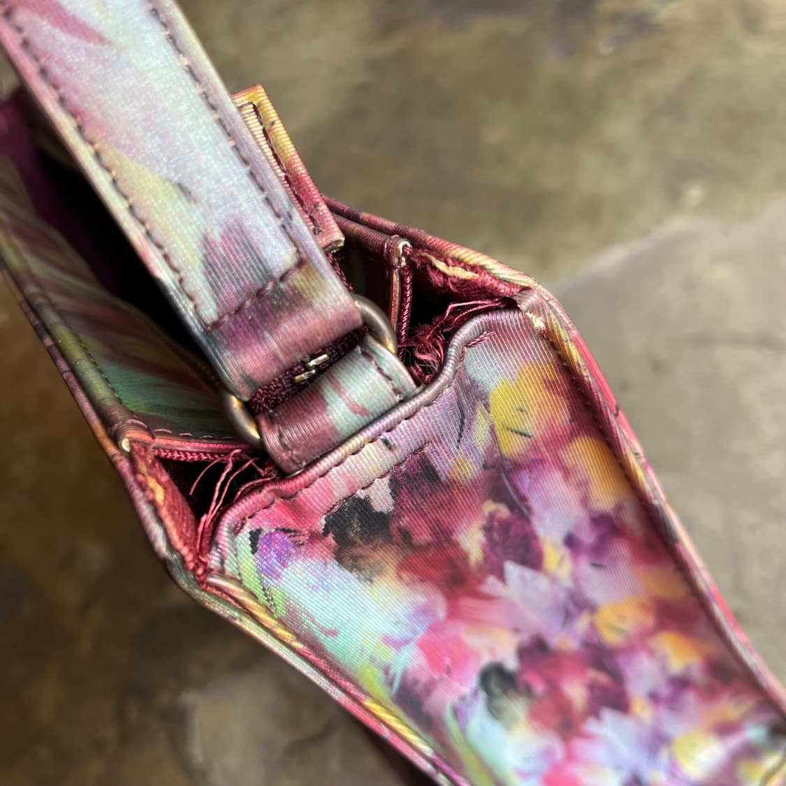 장폴고티에 페더 패턴 홀로그램 스퀘어 숄더 백 상품이미지10