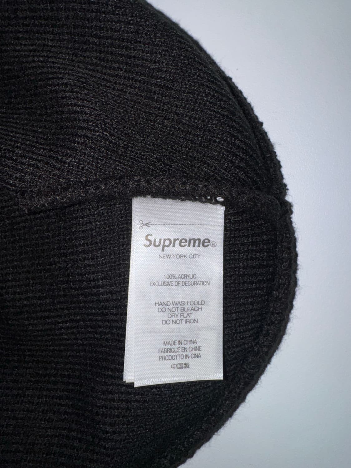슈프림 아트딜러 태그 비니 블랙 - 25FW  상품이미지4