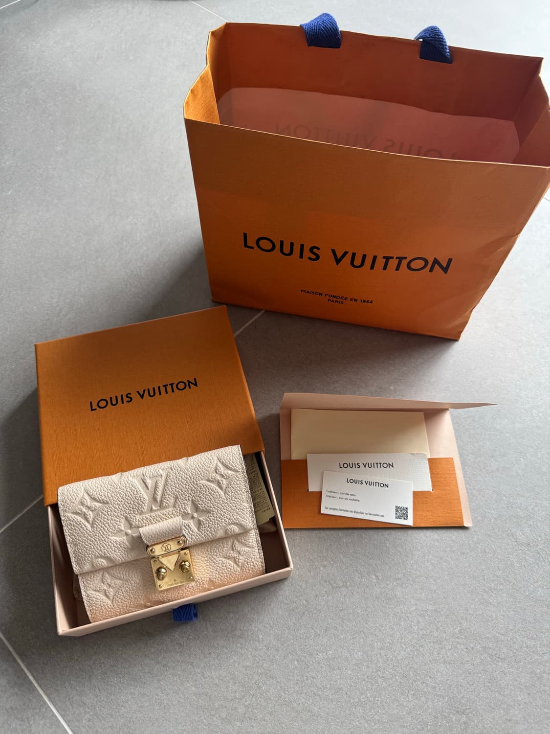 Louis Vuitton Metis Compact Wallet Monog 상품이미지1