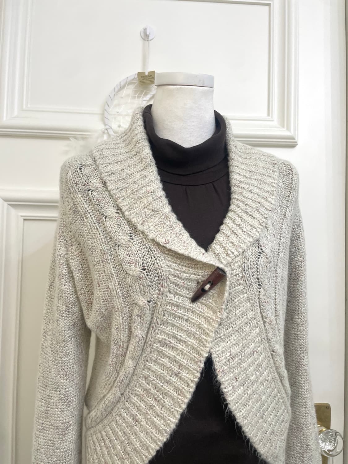 grayish beige one-button cardigan 상품이미지7