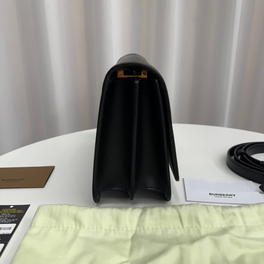 [정품] 버버리 TB백 스몰 블랙 상품이미지6