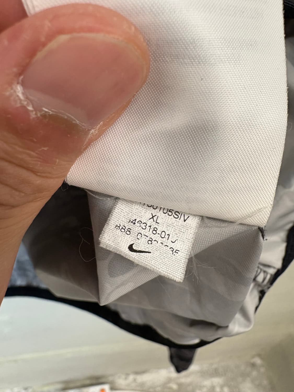 나이키 카모 스우시 바람막이 상품이미지7