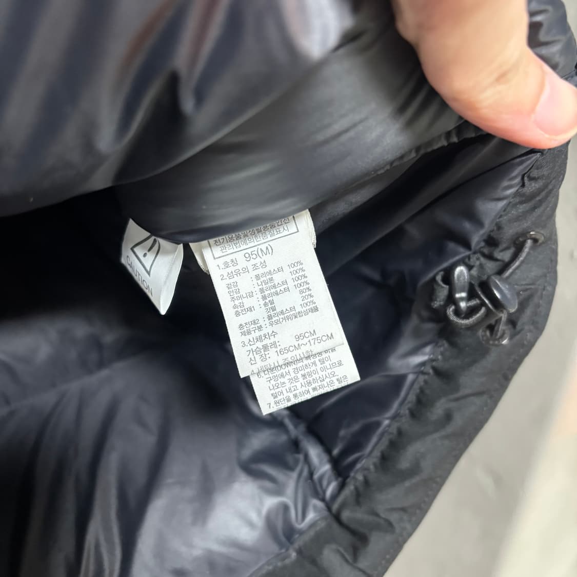 노스페이스 아웃라이트 구스다운 패딩 블랙 상품이미지3