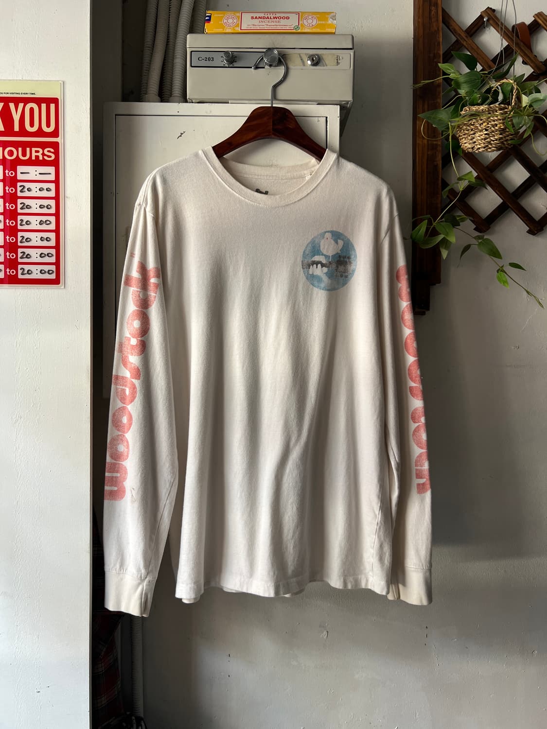 [L]WOODSTOCK 록 페스티벌 롱슬리브 티셔츠 상품이미지2