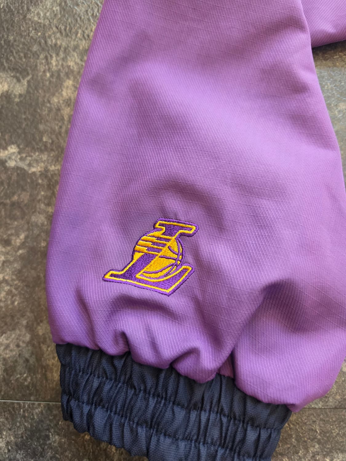 #NBA LA 레이커스 팀의 후드 바람막이 점퍼 상품이미지6