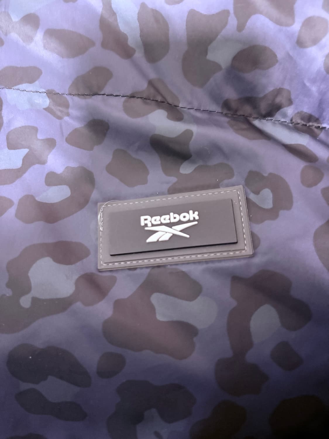 Reebok 리복 스몰 와펜 후드 숏 푸퍼(W) 레오파드 패딩 재킷 L  상품이미지3