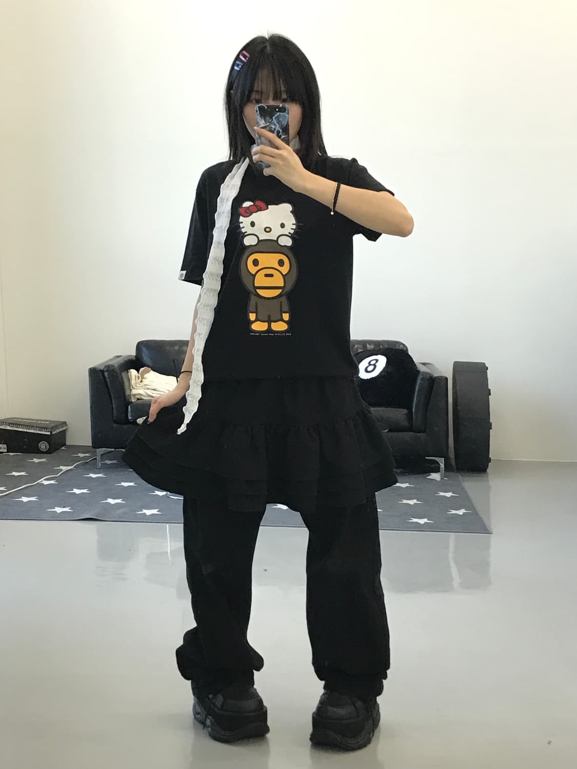 베이프 베이비마일로 X 헬로키티 블랙 반팔 상품이미지1