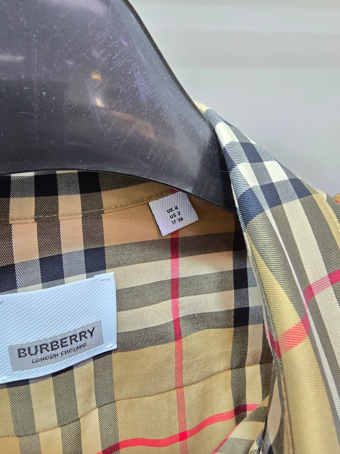 [정품] 버버리 긴팔 셔츠 UK4 사이즈 상품이미지4