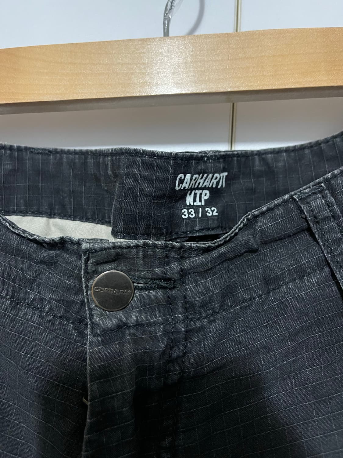 칼하트 WIP 레귤러 카고 바지 블랙 33/32 상품이미지3