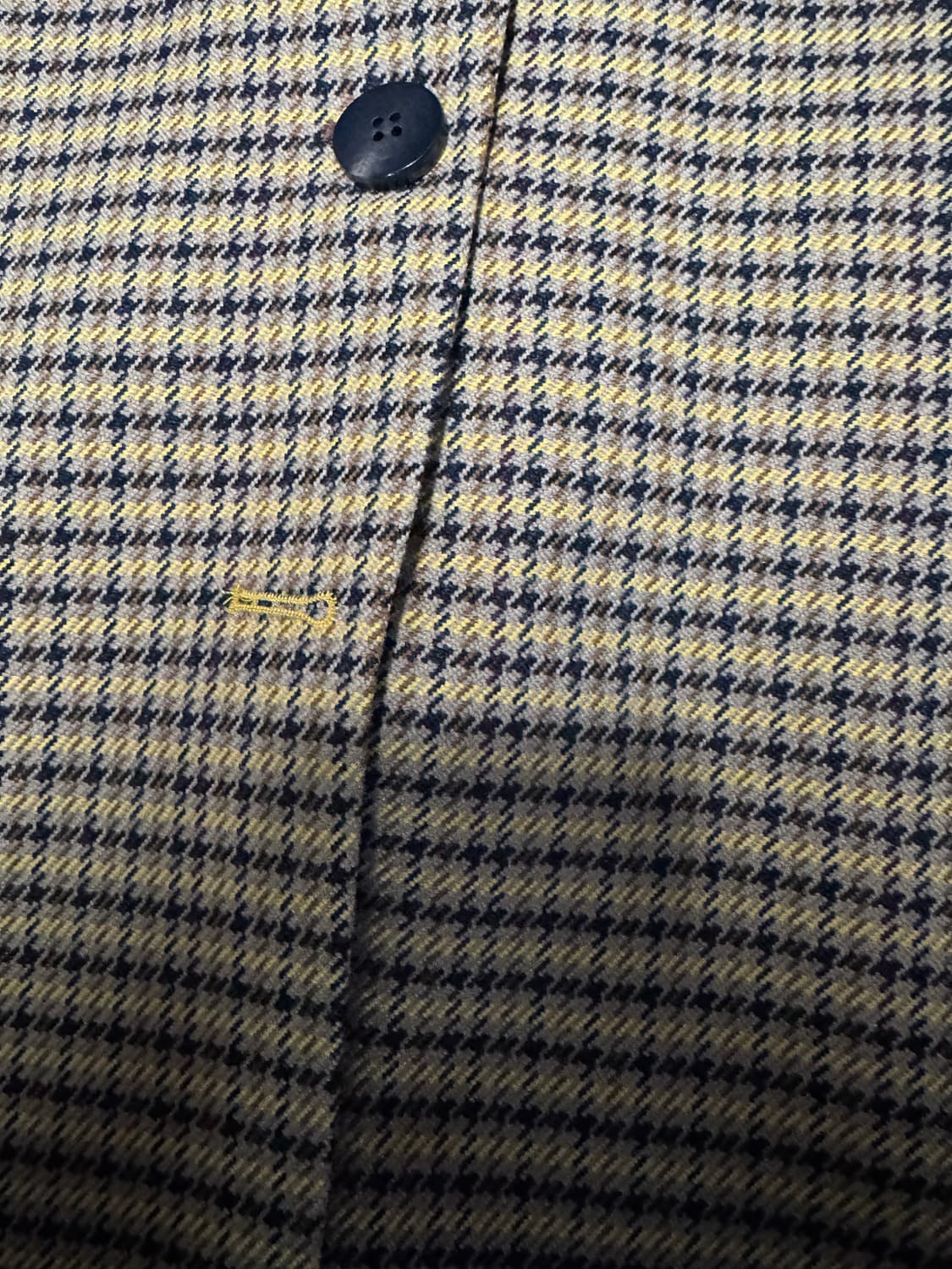 여성 럭키슈에뜨 커스텀 뒷 트임 단추 체크 자켓 66~77 상품이미지3