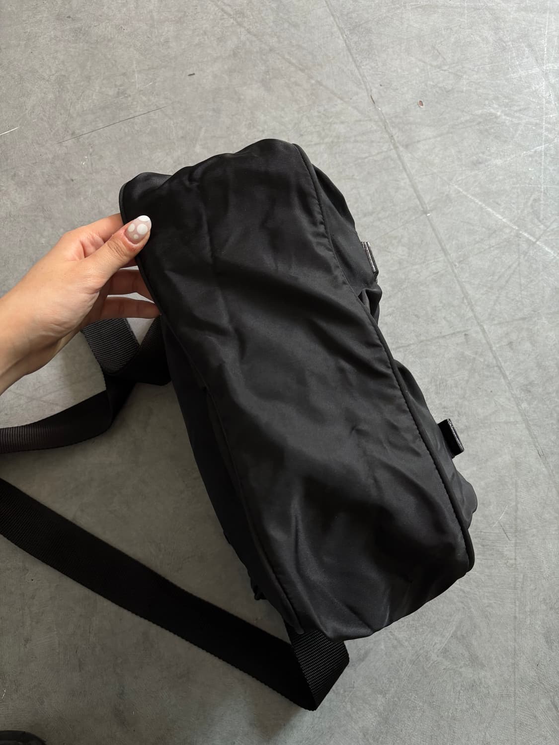 Prada 프라다 포코노 나일론 메신저백 상품이미지6