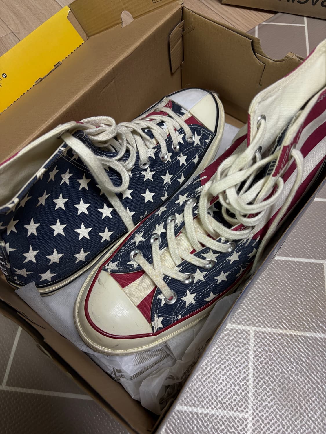 275 컨버스 척 70 하이 아카이 브 리스트럭처드 성조기 상품이미지1