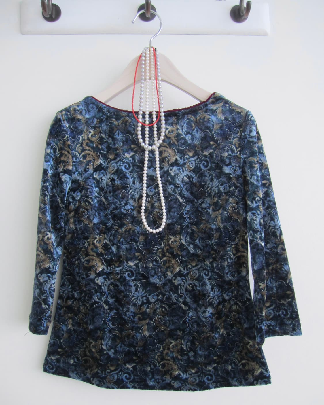 Blue Smoke Velvet Top 상품이미지1
