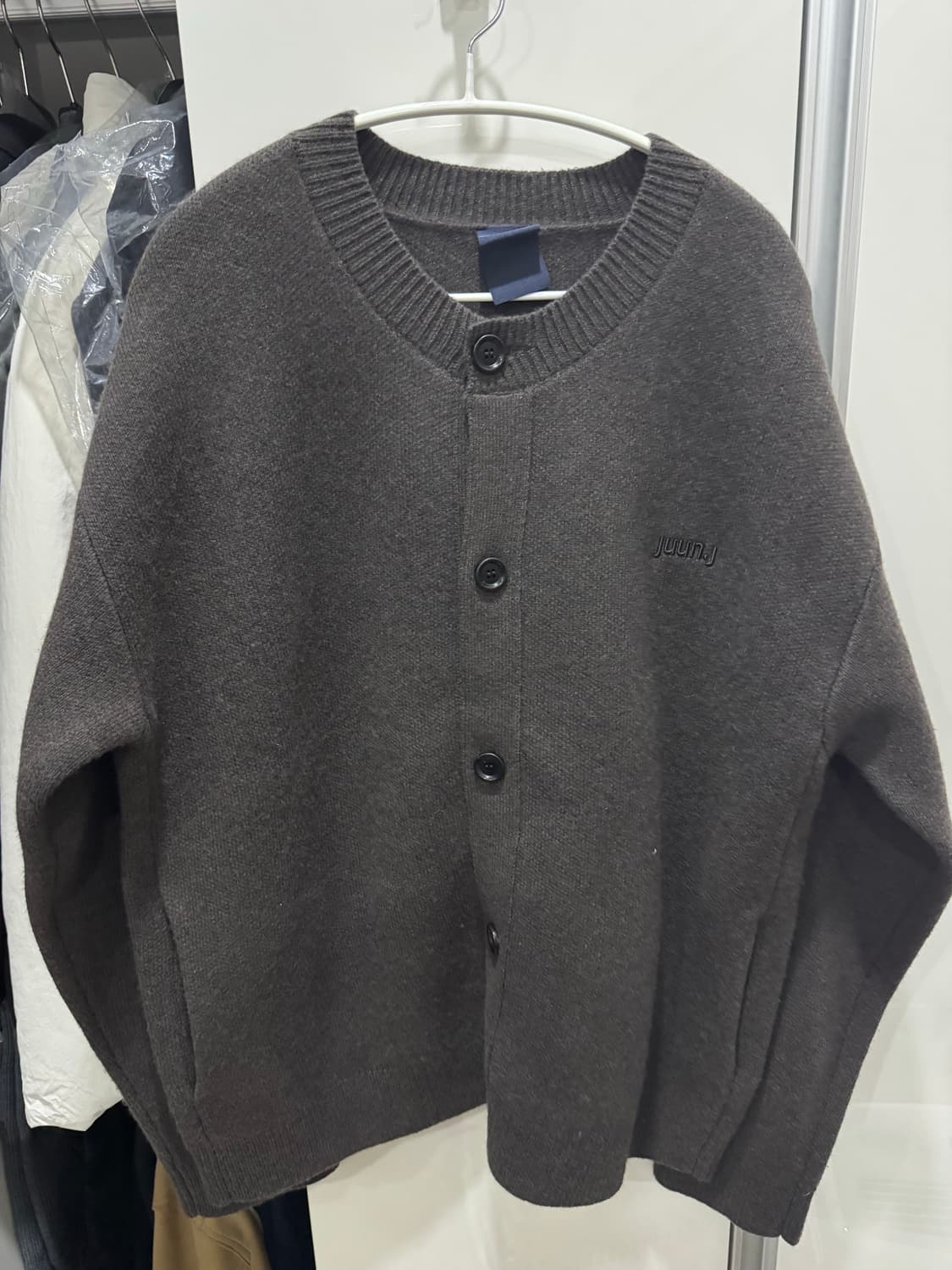 준지 울 니트 칼라리스 가디건 브라운 M사이즈 상품이미지3