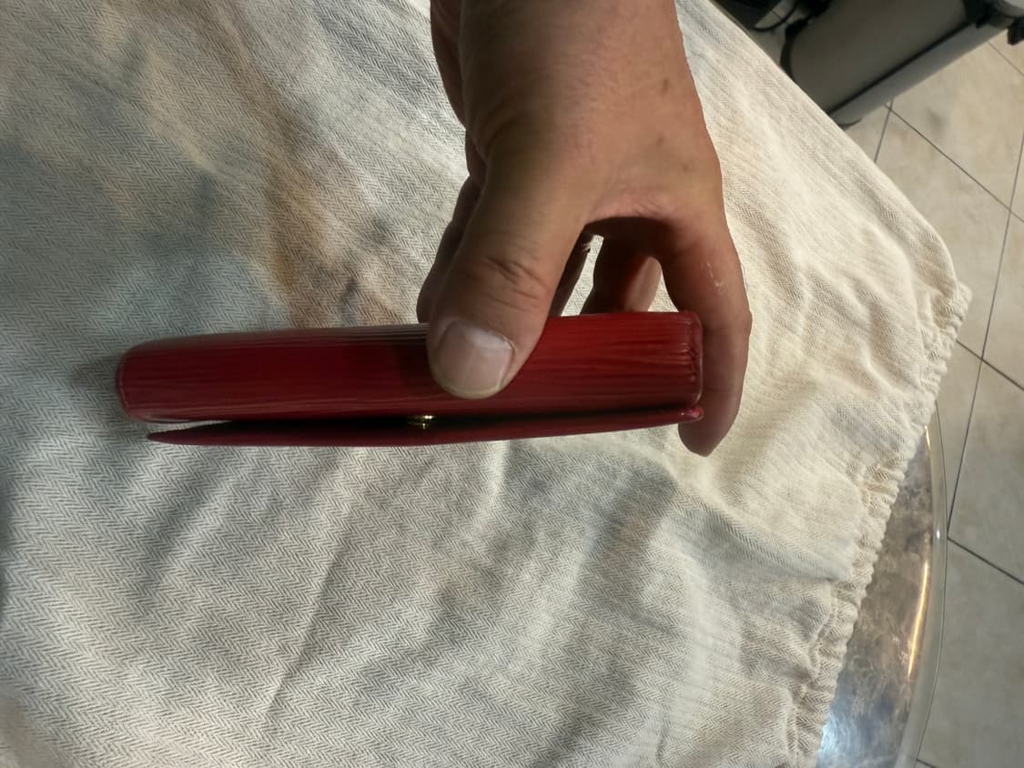 정품 루이비통 에삐 반지갑 팝니다 상품이미지5