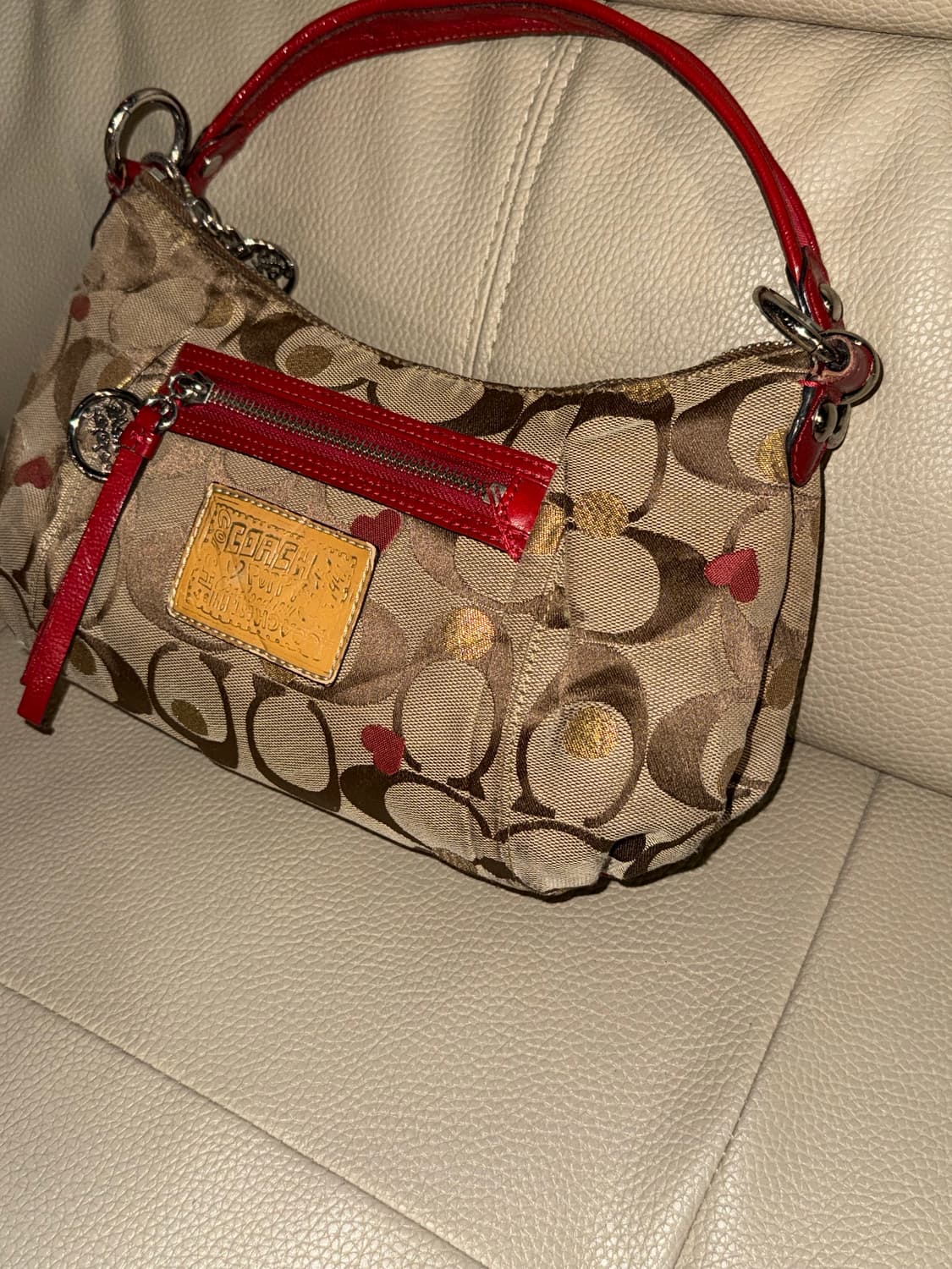 Coach heart pattern 2-way shoulder bag 상품이미지3