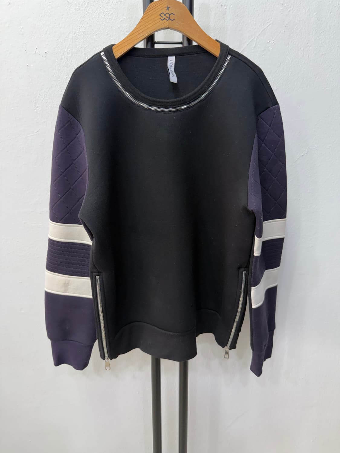 정품) Neil Barrett 닐바렛 블랙 네오플렌 맨투맨 S 상품이미지1